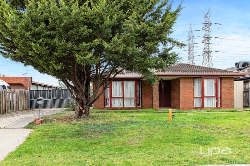 Photo - 26 Currunghi Court, St Albans VIC 3021 - Image 1