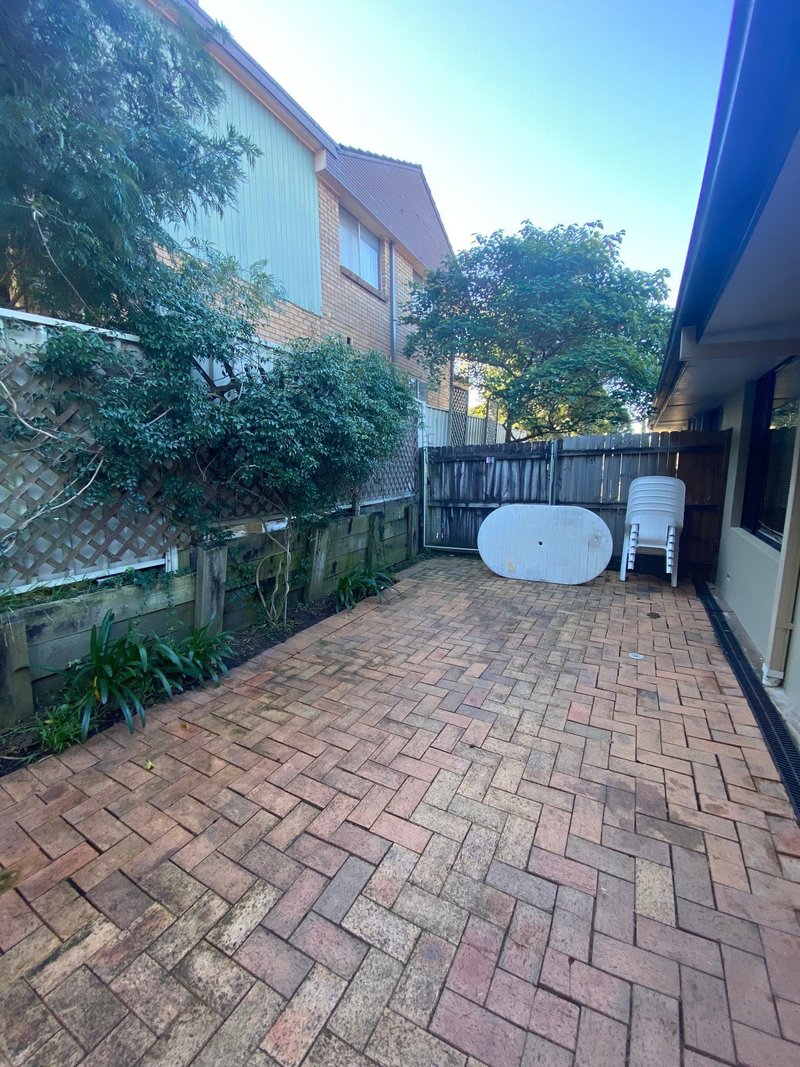 Photo - 2/6 Dallas Street, Keiraville NSW 2500 - Image 11