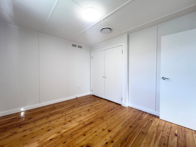 Photo - 26 Dalnott Road, Gorokan NSW 2263 - Image 5
