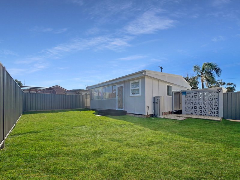 Photo - 26 Dalnott Road, Gorokan NSW 2263 - Image 8