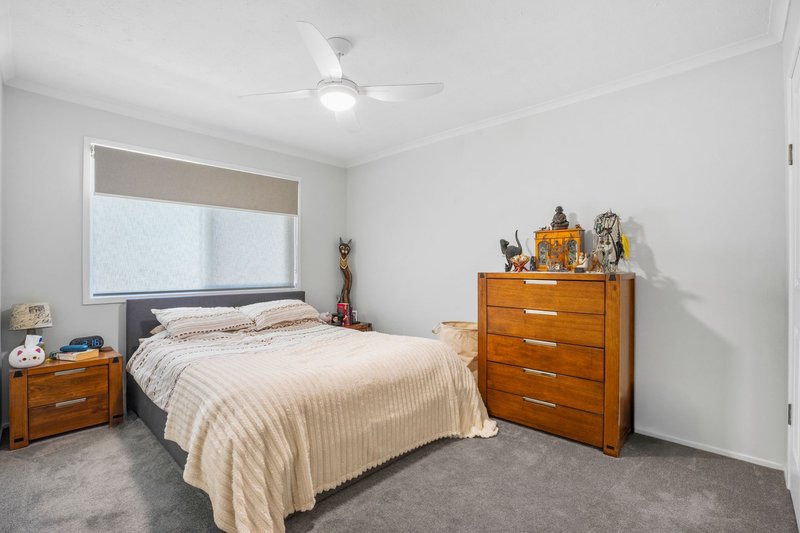 Photo - 26 Davina Street, Shailer Park QLD 4128 - Image 10