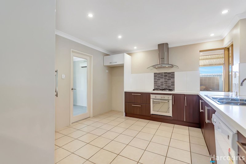 Photo - 26 Dawson Street, Beldon WA 6027 - Image 10