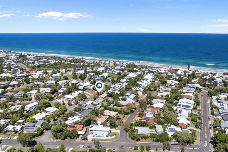 Photo - 26 Dayspring Street, Sunrise Beach QLD 4567 - Image 2