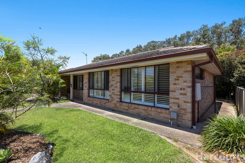 Photo - 26 Delmer Close, South West Rocks NSW 2431 - Image 2