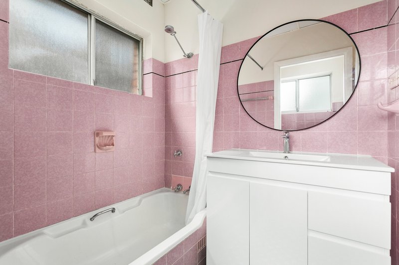 Photo - 26 Denison Street, Wollongong NSW 2500 - Image 6