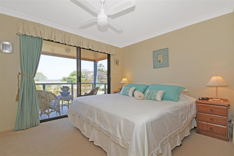 Photo - 26 Derribong Avenue, Catalina NSW 2536 - Image 4