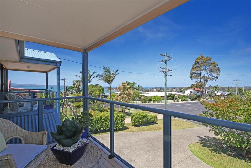 Photo - 26 Derribong Avenue, Catalina NSW 2536 - Image 5