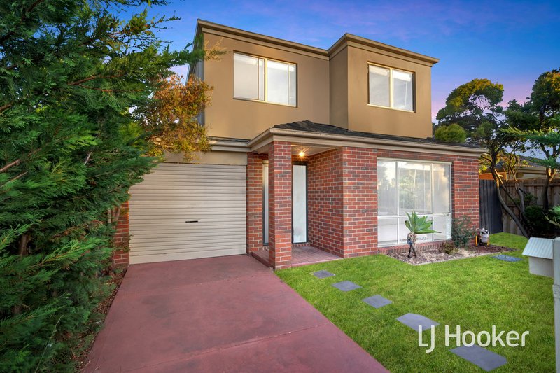 26 Dewpoint Crescent, Hampton Park VIC 3976