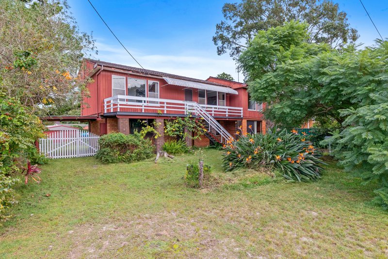 Photo - 26 Diggers Drive, Tanilba Bay NSW 2319 - Image 1