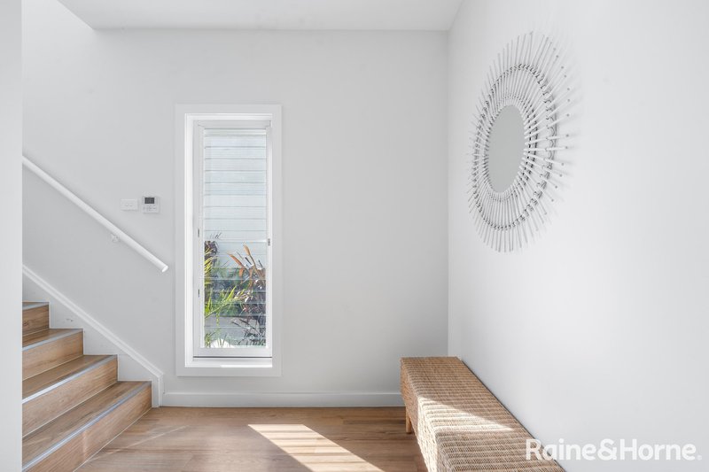 Photo - 2/6 Dolphin Street, Ulladulla NSW 2539 - Image 14