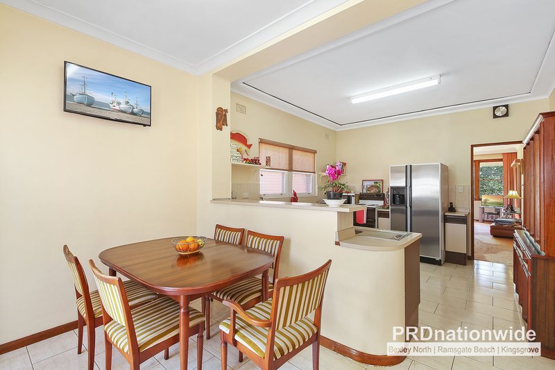 Photo - 26 Doonkuna Street, Beverly Hills NSW 2209 - Image 3