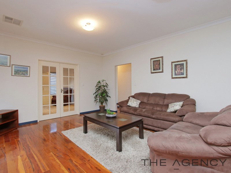 Photo - 26 Dorchester Turn, Canning Vale WA 6155 - Image 21