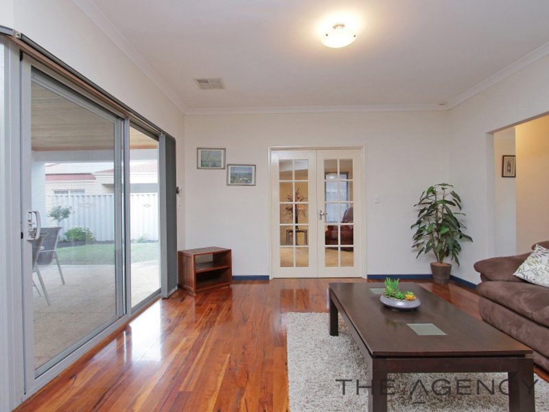 Photo - 26 Dorchester Turn, Canning Vale WA 6155 - Image 22