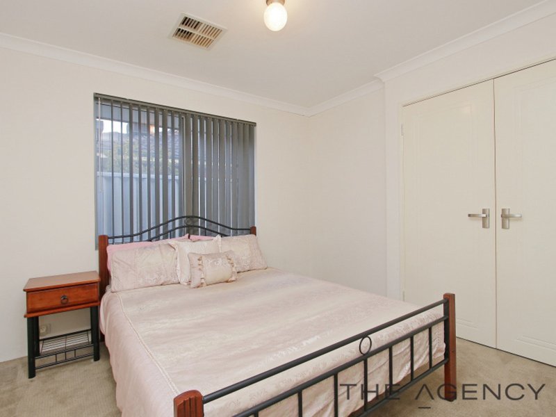 Photo - 26 Dorchester Turn, Canning Vale WA 6155 - Image 26