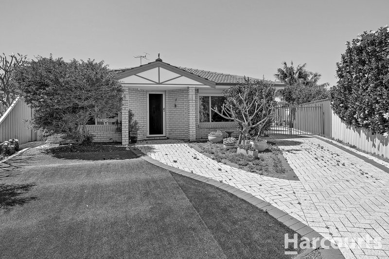 2/6 Dory Close, Halls Head WA 6210