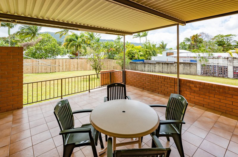 Photo - 26 Duignan Street, Whitfield QLD 4870 - Image 4