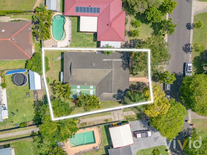 Photo - 26 Duntreath Street, Keperra QLD 4054 - Image 17