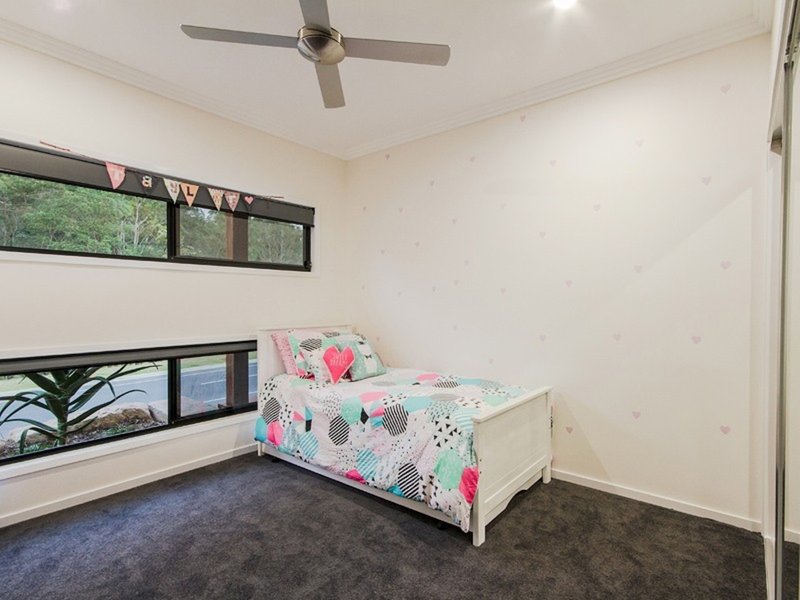 Photo - 26 Eden View Dr , Reedy Creek QLD 4227 - Image 12