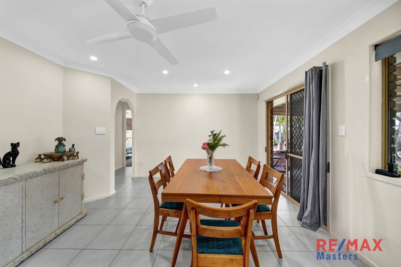 Photo - 26 Edenlea Drive, Meadowbrook QLD 4131 - Image 5