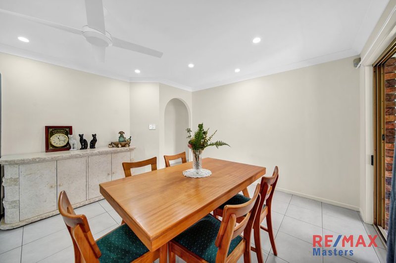 Photo - 26 Edenlea Drive, Meadowbrook QLD 4131 - Image 6