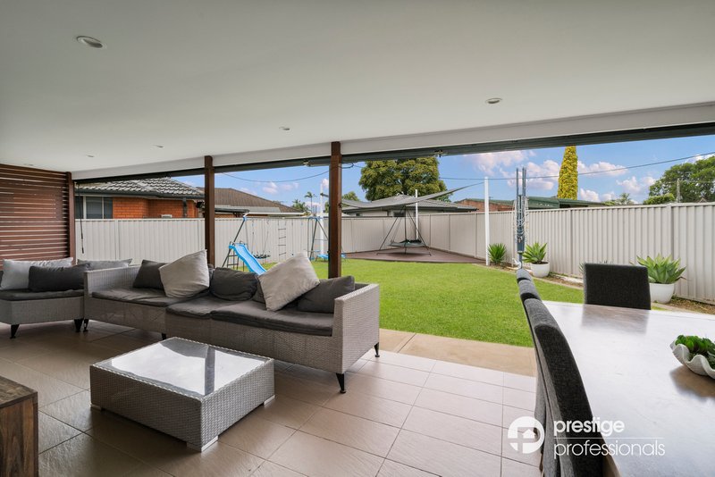 Photo - 26 Edgecombe Avenue, Moorebank NSW 2170 - Image 9