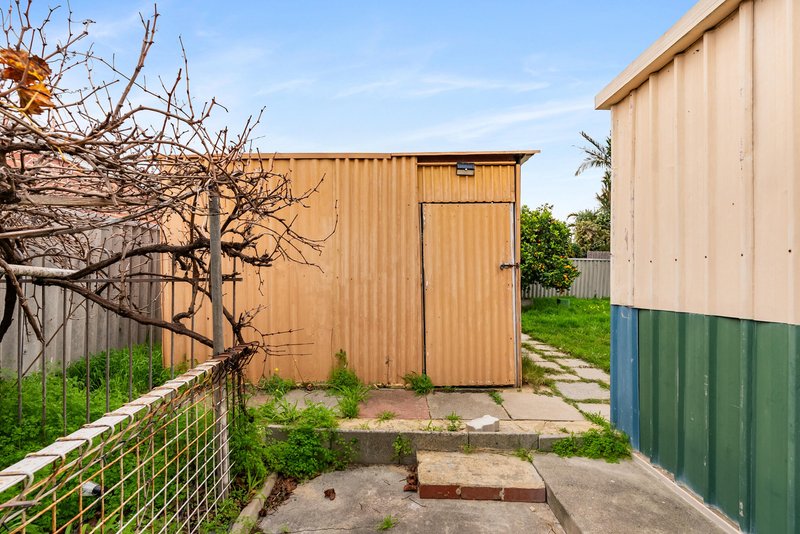 Photo - 26 Edgington Crescent, Koondoola WA 6064 - Image 21