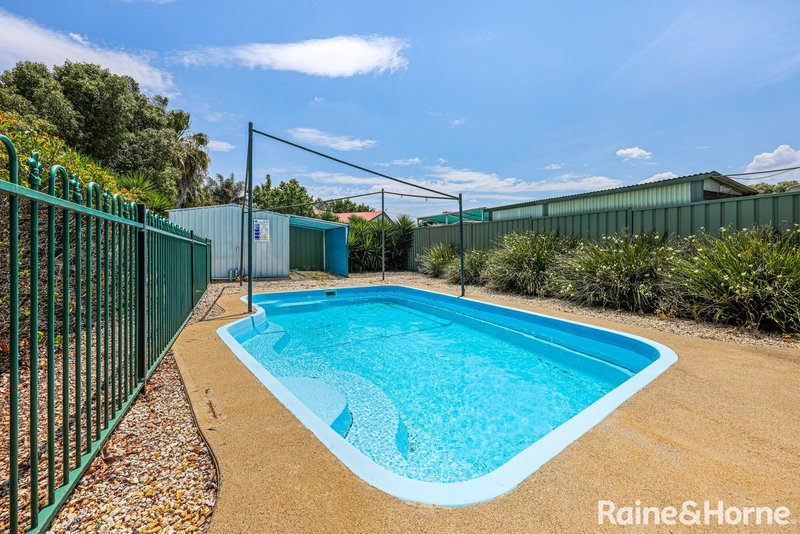 Photo - 26 Edinburgh Street, Tamworth NSW 2340 - Image 10