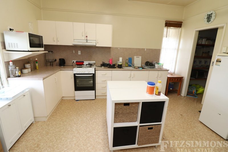 Photo - 26 Eileen Street, Dalby QLD 4405 - Image 6