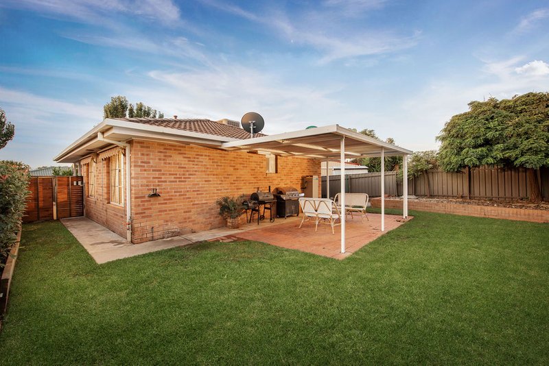 Photo - 2/6 Eleanore Court, Wodonga VIC 3690 - Image 14