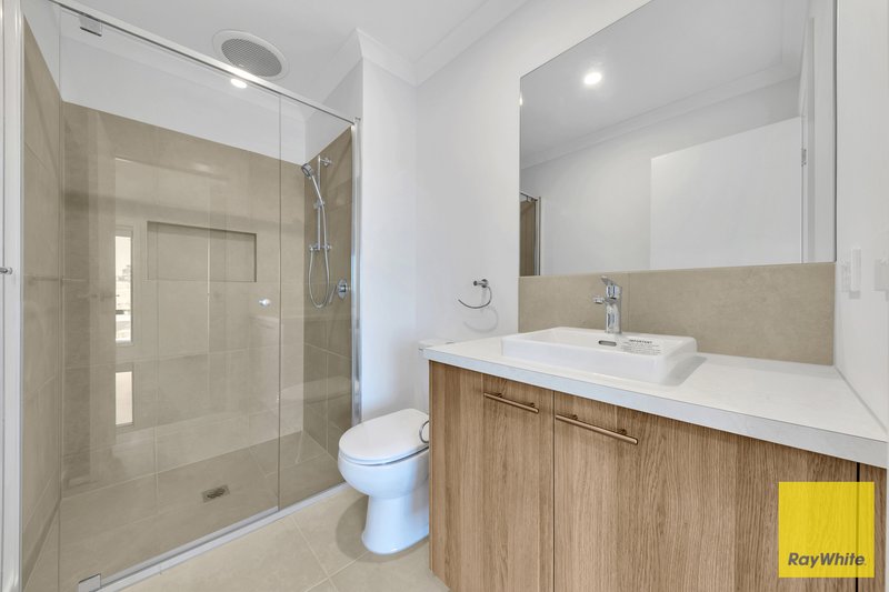 Photo - 26 Elves Walk, Tarneit VIC 3029 - Image 7