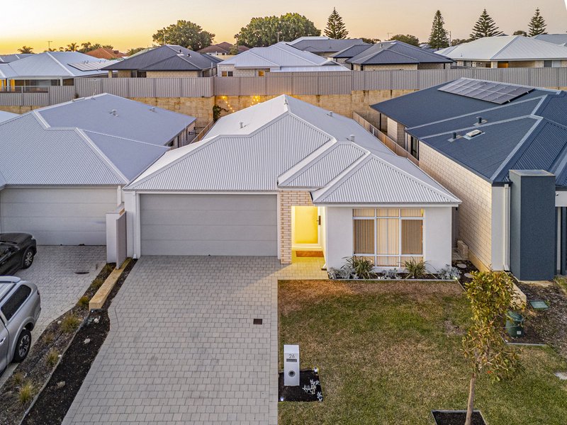 Photo - 26 Eremophila Street, Sinagra WA 6065 - Image 3