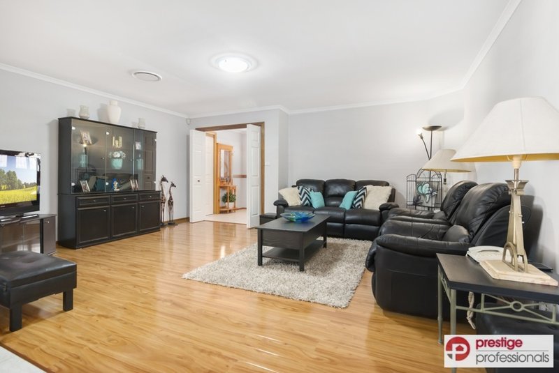 Photo - 26 Exford Court, Wattle Grove NSW 2173 - Image 2