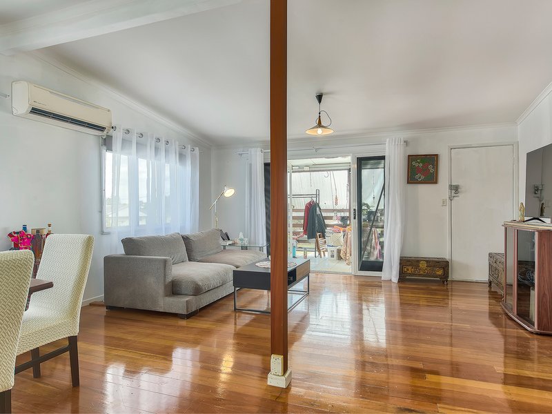 Photo - 26 Fahey Street, Zillmere QLD 4034 - Image 4
