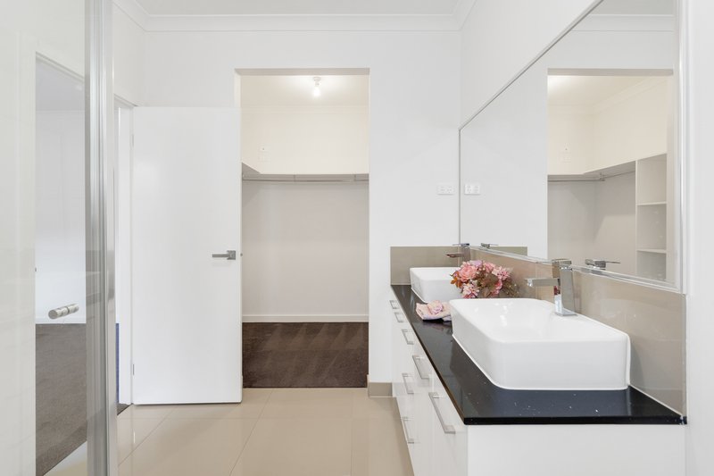 Photo - 26 Fairhaven Avenue, Beveridge VIC 3753 - Image 6