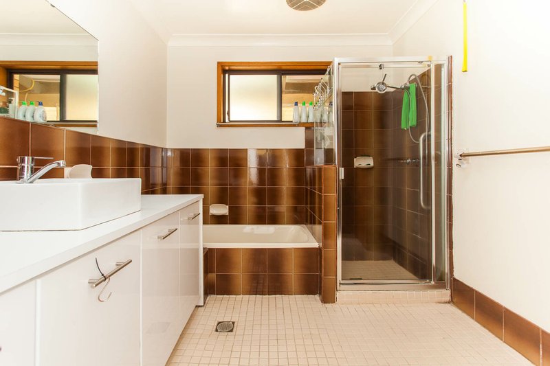 Photo - 26 Ferguson Street, Cessnock NSW 2325 - Image 3