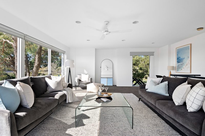 Photo - 26 Ferndale Drive, Frankston VIC 3199 - Image 2