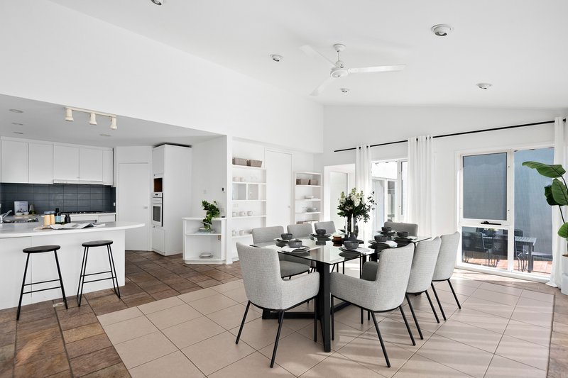 Photo - 26 Ferndale Drive, Frankston VIC 3199 - Image 4