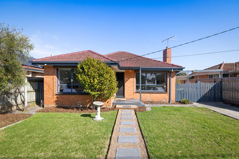 Photo - 26 First Avenue, Chelsea Heights VIC 3196 - Image 11