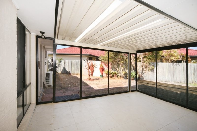 Photo - 26 Fitzwilliam Drive, Sippy Downs QLD 4556 - Image 10