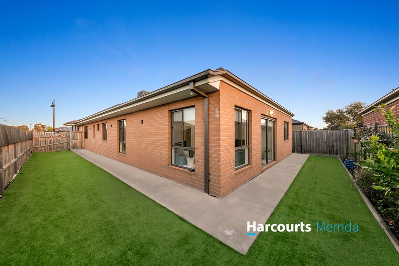 Photo - 26 Fleetwood Drive, Doreen VIC 3754 - Image 14