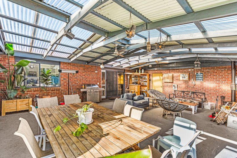 Photo - 26 Foster Street, Werribee VIC 3030 - Image 17