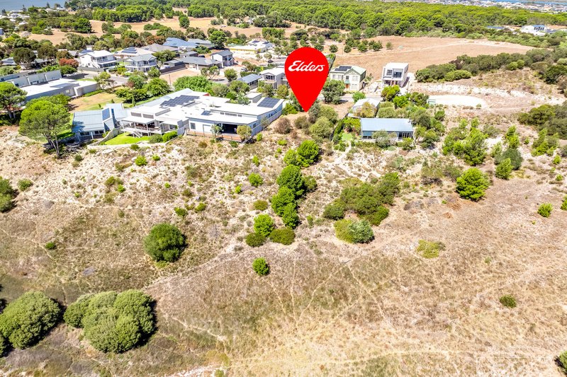 Photo - 26 Fraser Drive, Hindmarsh Island SA 5214 - Image 6