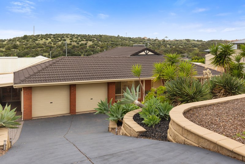 26 Freebairn Drive, Hallett Cove SA 5158