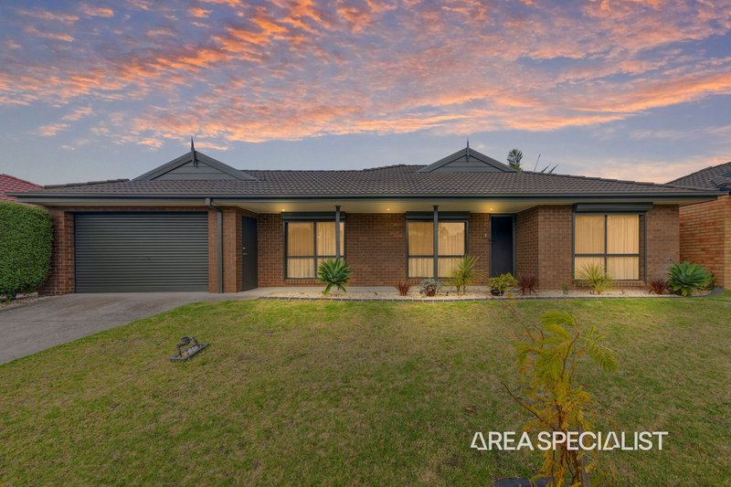 Photo - 26 Freeman Drive, Pakenham VIC 3810 - Image 2