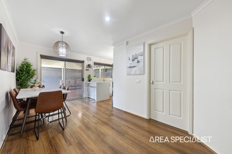 Photo - 26 Freeman Drive, Pakenham VIC 3810 - Image 9