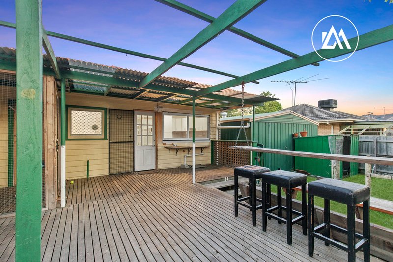 Photo - 26 Gairloch Drive, Frankston VIC 3199 - Image 10