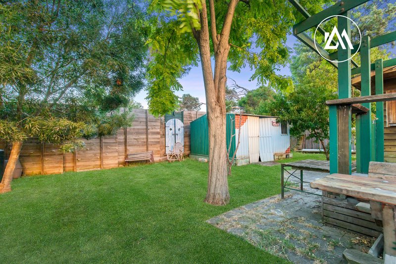 Photo - 26 Gairloch Drive, Frankston VIC 3199 - Image 17