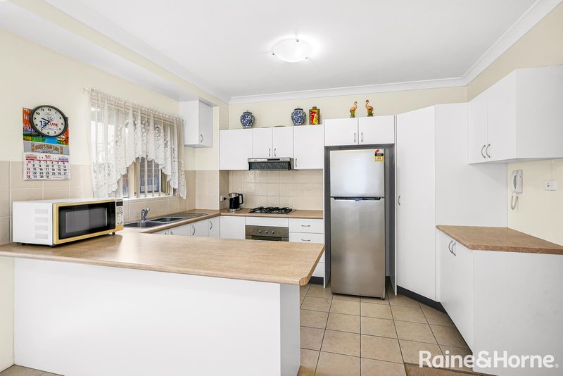 Photo - 2/6 Garner Street, St Marys NSW 2760 - Image 4