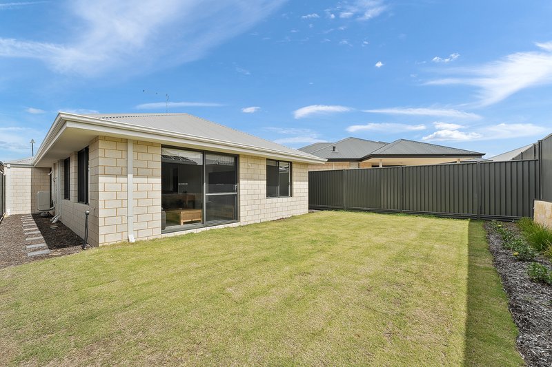 Photo - 26 Gibberd Street, Baldivis WA 6171 - Image 23