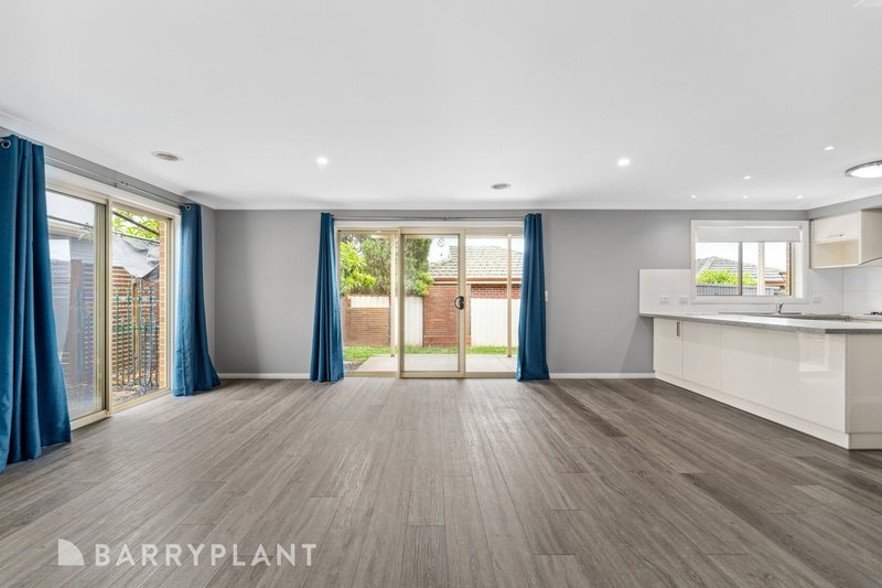 Photo - 26 Gipps Street, Kilmore VIC 3764 - Image 3